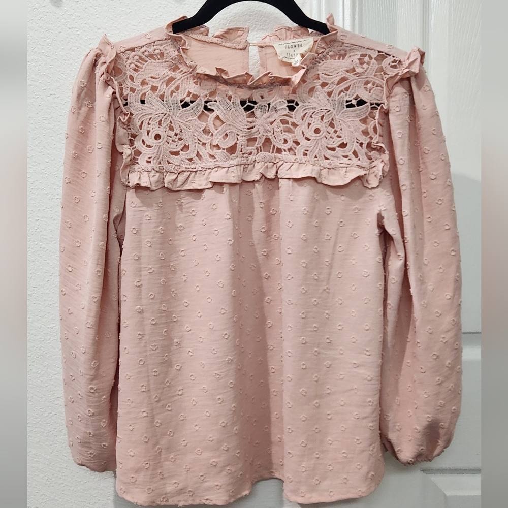Elegant Pink Lace Women's Top